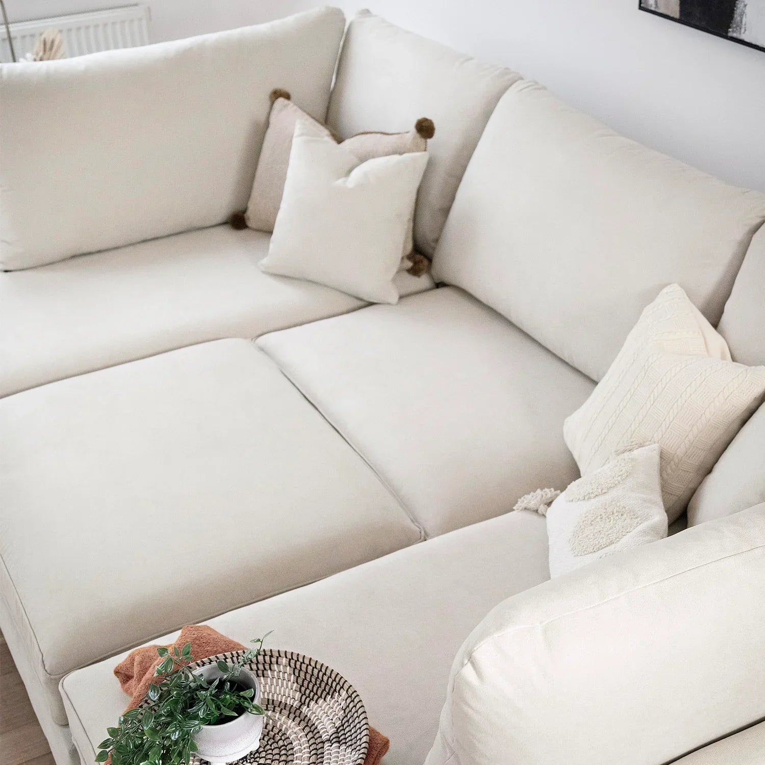 Carnaby Cinema Style U-shape Sofa (3 COLOUR CHOICES)