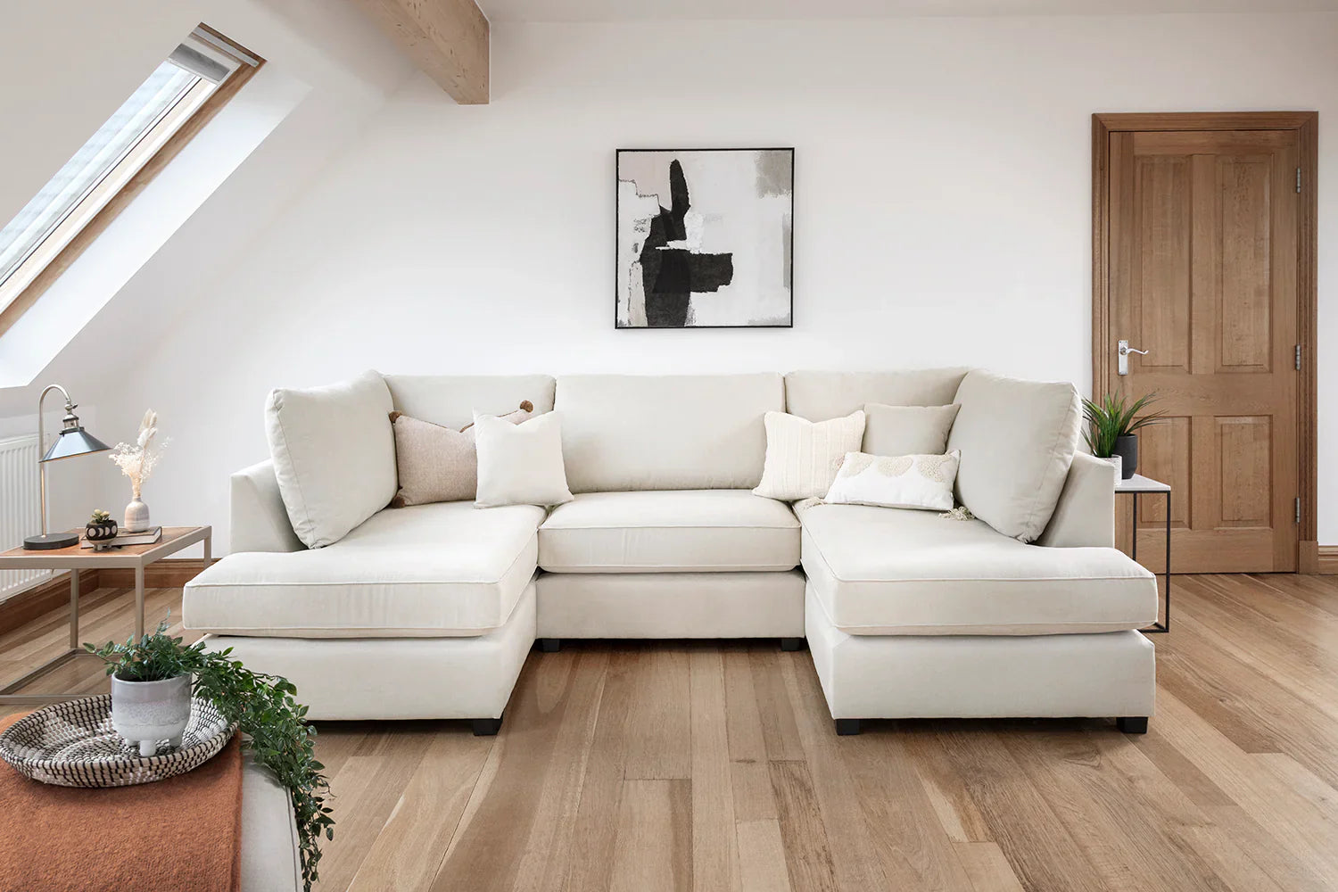 Carnaby Cinema Style U-shape Sofa (3 COLOUR CHOICES)